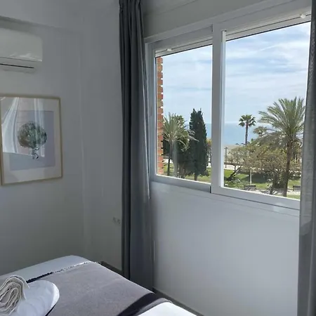 2 Frontal Al Mar 3 Apartment