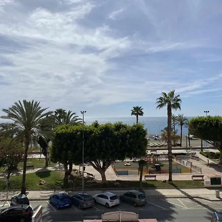 2 Frontal Al Mar 3 Apartment *